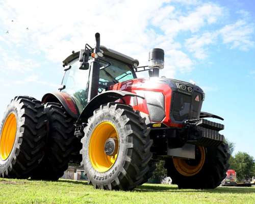 Tractor Roland H 160 HP Turbo con Ruedas Duales