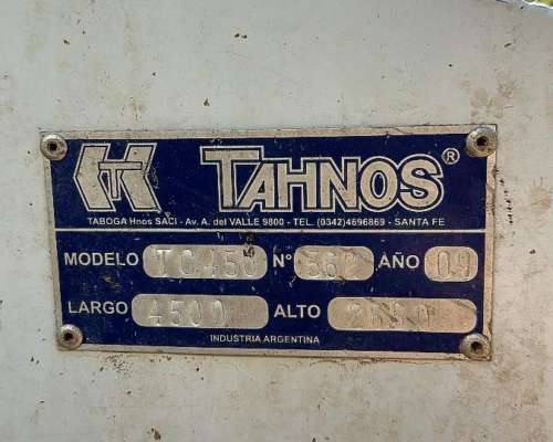 Ford Cargo 1317 con Tolva Thanos