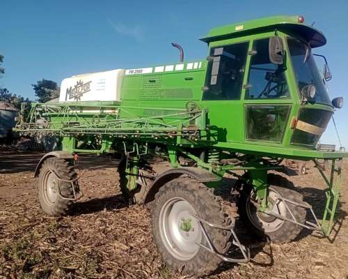 Pulverizador Metalfor 2500- año 1996