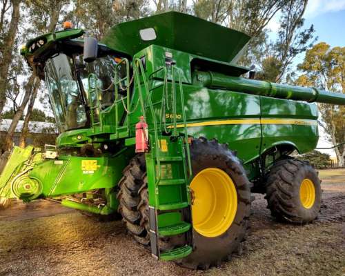 Cosechadora John Deere 680 año 2020