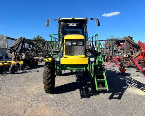 Pulverizador Caiman SP año 2010