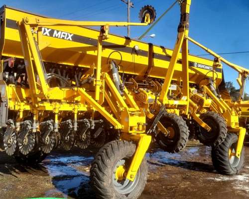 Agrometal MX MAX 39 a 17 con Dosificador Precision V-set