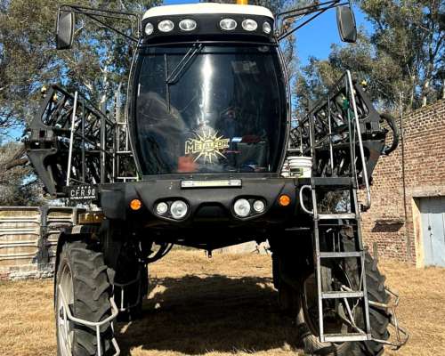 Pulverizadora Metalfor 3200 - 30mt- 5.600 Hs - de Productor