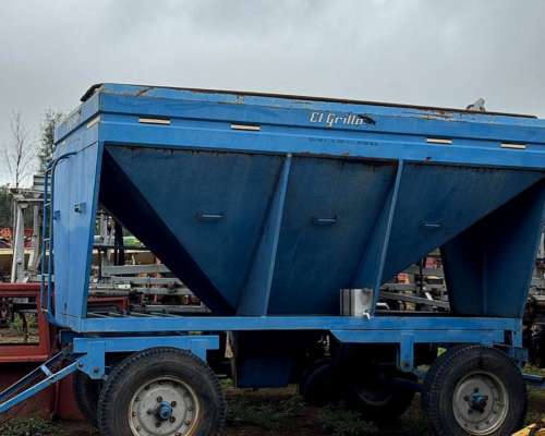 Tolva Semillera el Grillo con Divisorio 8 TN Toneladas