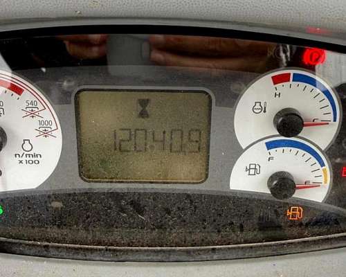 Tractor New Holland T6.130, Cabina Soid S/aa, año 20017