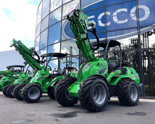 Minicargadora Telescópica Avant 850