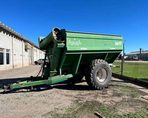 Tolva Leval 14 TN con Balanza