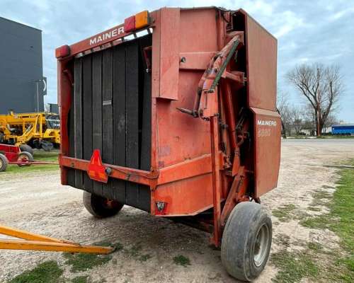 Rotoenfardadora Mainero Modelo: 5880