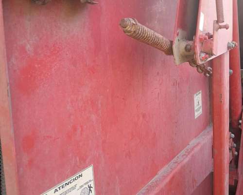 Rotoenfardadora Mainero Mod 5880 Monitor RF1000