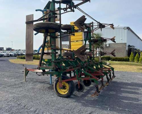 Escardillo de 11 a 70 con Cajones Sembradores