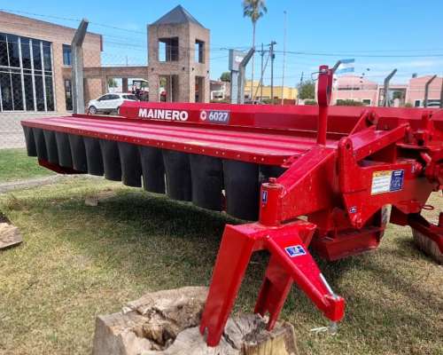 Desmalezadora Mainero 6027 Cardánica de 3,20mts. de Labor