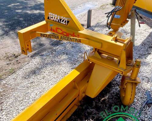 Niveladora Corti Terra 221 - 3 Puntos