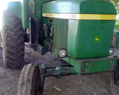 Tractor John Deere 3530