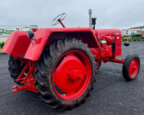 Tractor Fahr D45l con Toma de Fuerza