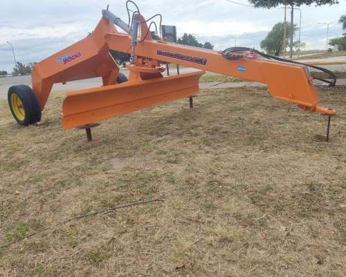 Niveladora Dos Ruedas Liviana N.a.m. 3000 Metalbert