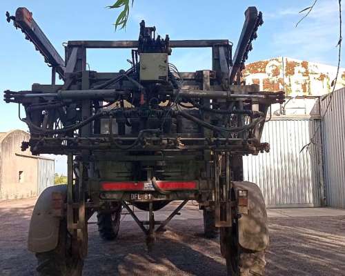 Pulverizadora Autopropulsada Pla MAP 3.300 – Mod. 2018 Usada