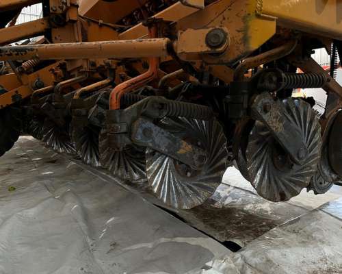 Sembradora Agrometal MX 33/21