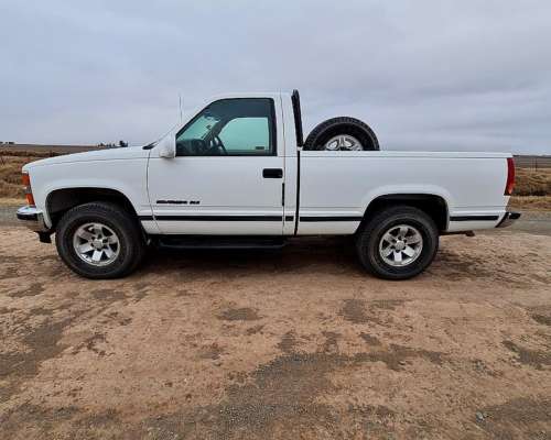 Chevrolet Silverado DLX Excelente