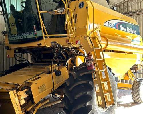 Cosechadora New Holland TC57