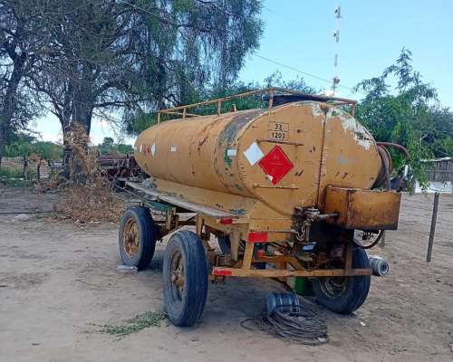Cisterna para Combustible con Bomba de 220v