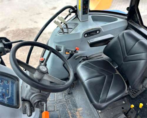 Tractor New Holland TD 5.100 CAB Orig 11.500 Hs - 2013