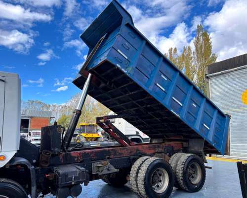 Ford Cargo 2632 6X4 Camion Tatu Usado
