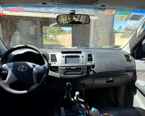 Toyota Hilux 4X4 SRV