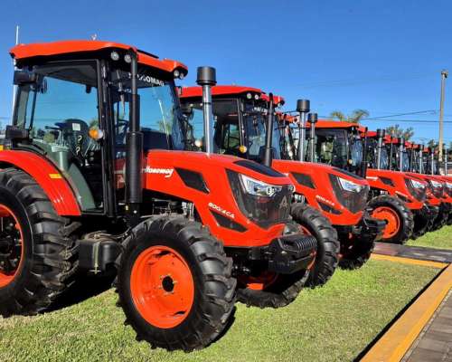 Hanomag Stark 800/4ca 80hp 4X4 Cabina C/aire 3 Puntos