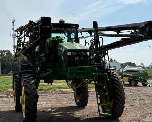 John Deere 4730 año 2017