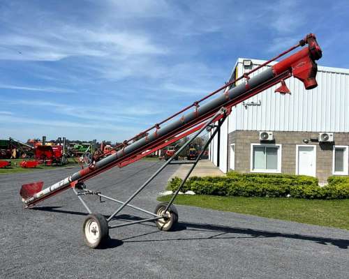 Chimango Famer de 9 X 200 con Motor a Explosión