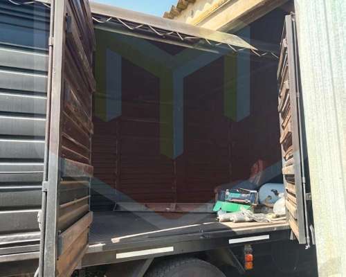 Mercedes Benz L 1114/48 Modelo 1978 con Carroceria