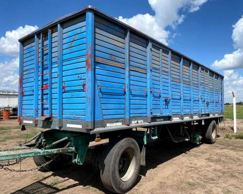 Acoplado Cerealero Montenegro - año 1974 - Usado.