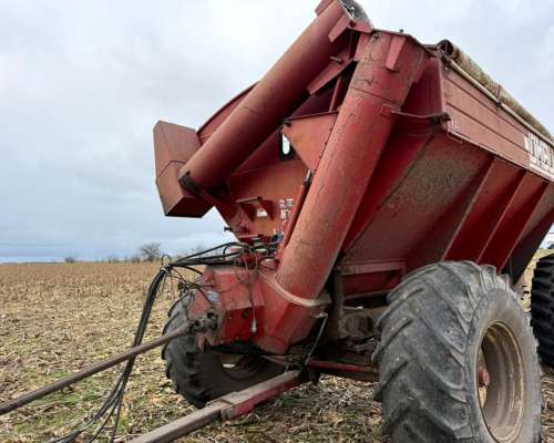 Tolva Autodescargable Ombu ATA22