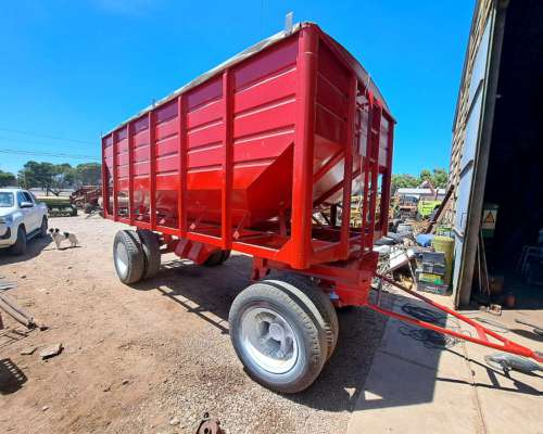 Acoplado Silero de 12 TN con División y Tapa Facil