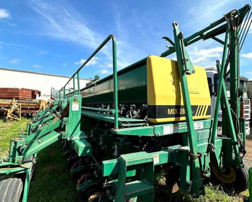 Sembradora Pierobon 16 a 52 Neumática Fertilización Simple