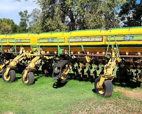 Fertilizadora Marca SR 31 a 35 Usada