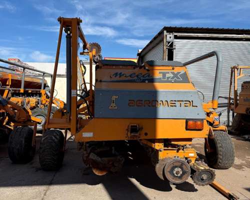 Sembradora Agrometal 16 a 52 Ferti Simple