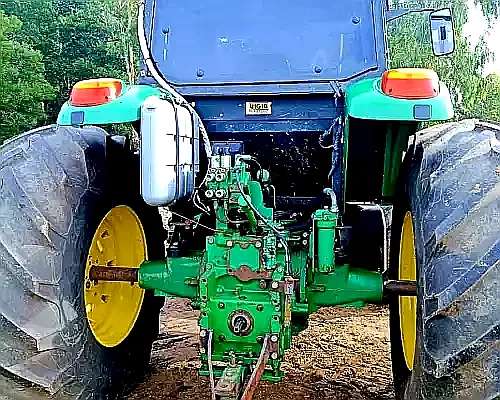 Tractor John Deere 7515 Usado