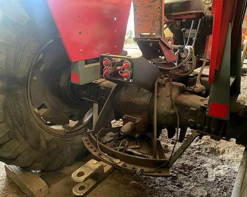 Tractor Massey Ferguson 1185