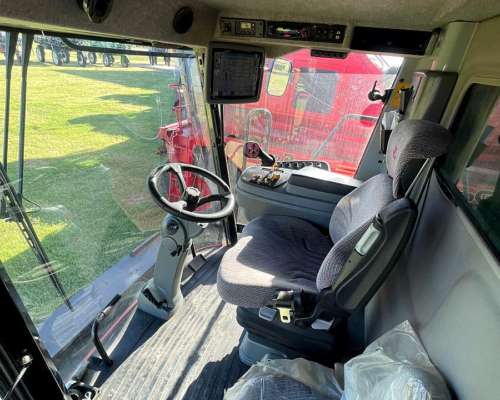 Massey Ferguson 9795 con Draper de 40 Pies