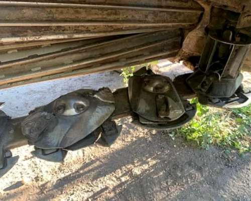 Segadora New Holland H7230 Modelo 2013 en muy Buen Estado