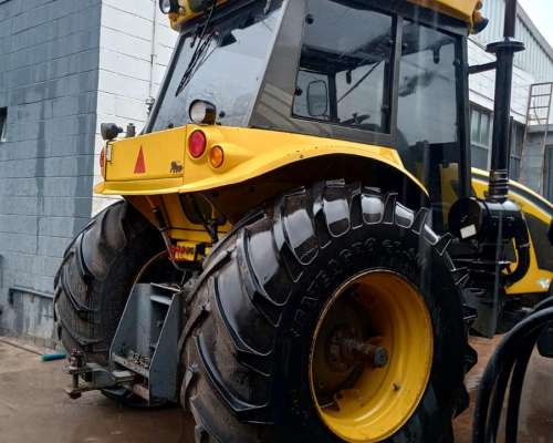 Tractor Pauny EVO 230 a Doble Tracción