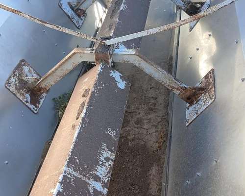 Fertilizadora de Arrastre Fertec Orgánica 9500