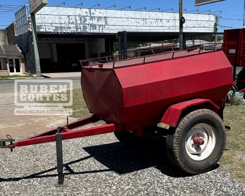 Acoplado Cisterna 1.000 Lts