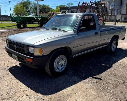 Camioneta Toyota Hilux 1996