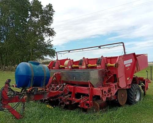 Oportunidad – Sembradora de Papas Grimme 4 Surcos