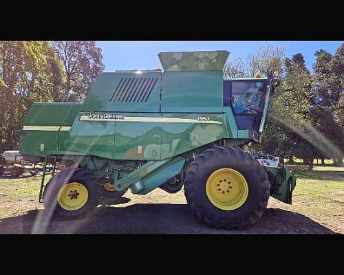 Cosechadora John Deere 1550