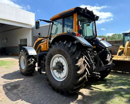 Tractor Valtra BH 154 HI Tech