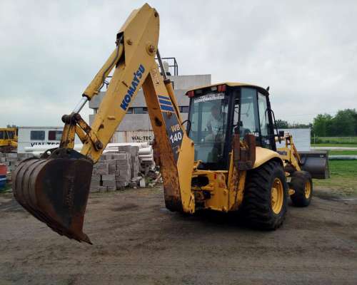 Retroexcavadora Komatsu WA140 2005