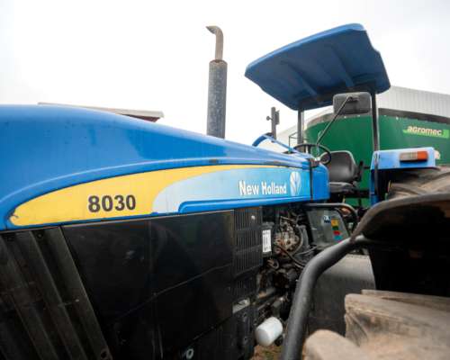 Tractor New Holland 8030